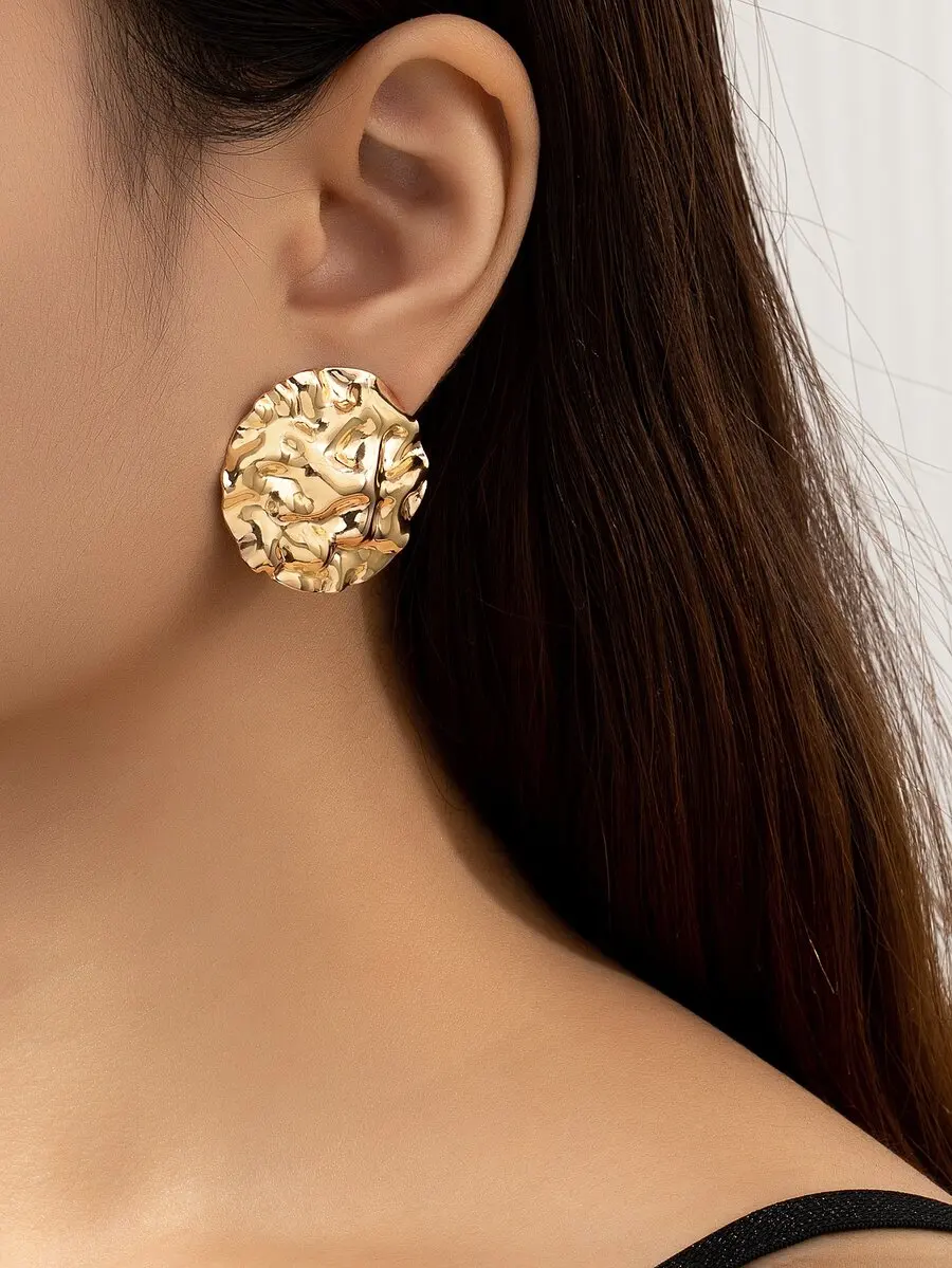 

Gold-Tone Hammered Disc Stud Earrings for Women, Geometric Texture Design, Party & Daily Wear