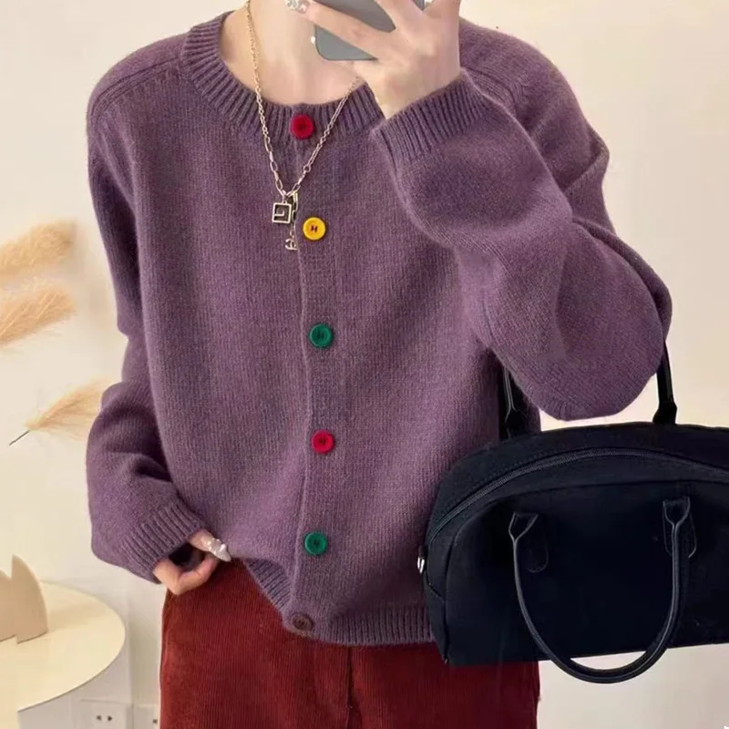 Suéter de cardigan vintage de manga comprida feminino, tops de streetwear coreano, botões coloridos, casaco casual, outono, inverno, L425, 2024