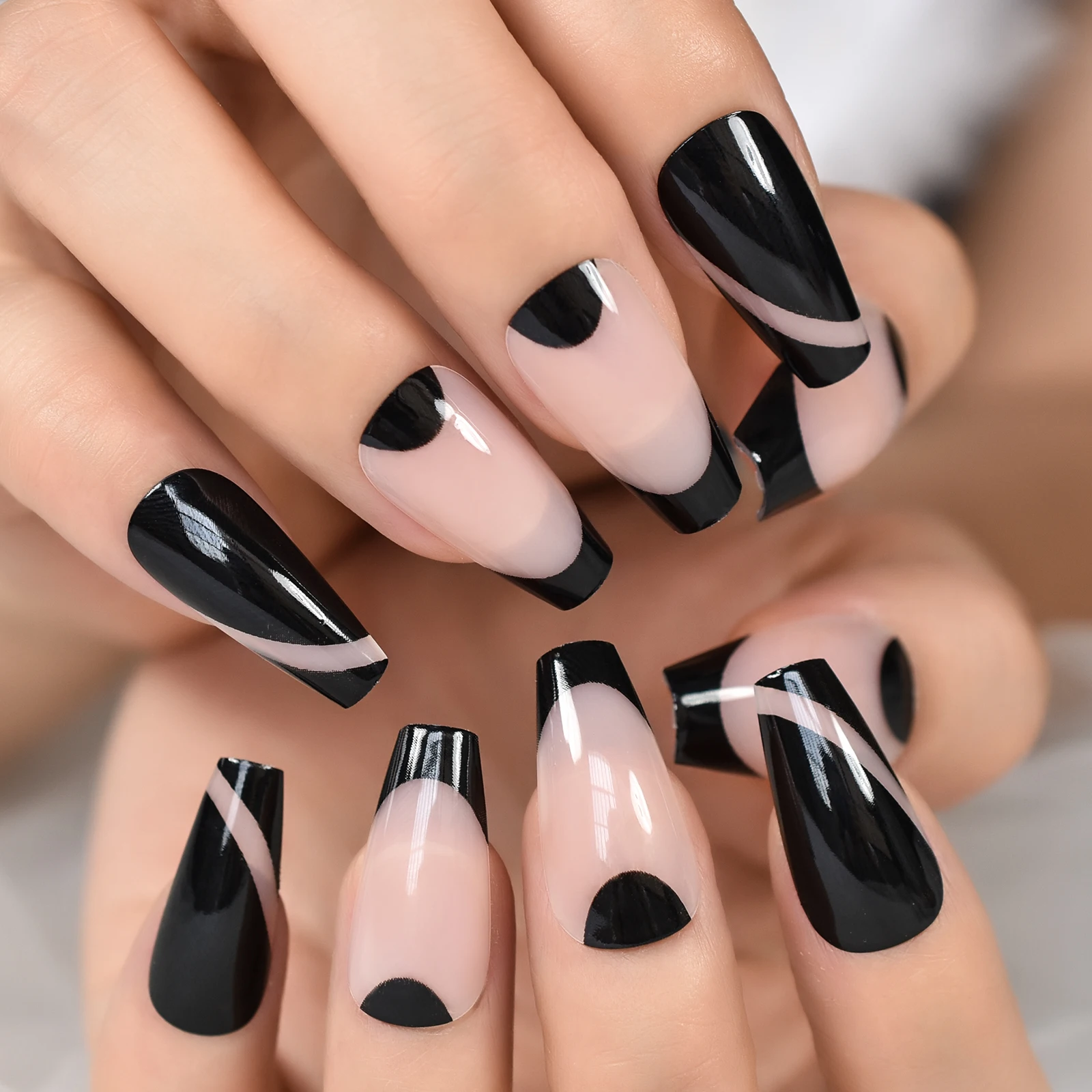 French Fingernails Black Top Lines Design Medium Coffin Press On Nails Fake Nail Tips Fingernails With Tabs For Daily Wear