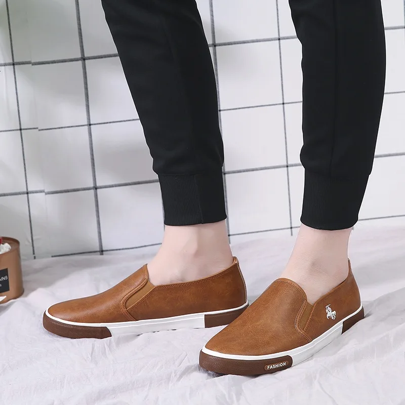 Fashion Man Shoes Quality Leather Men Casual Shoes Brand Mens Comfortable Slip on Khaki Driving Shoes Flat Male Loafers 2024 New