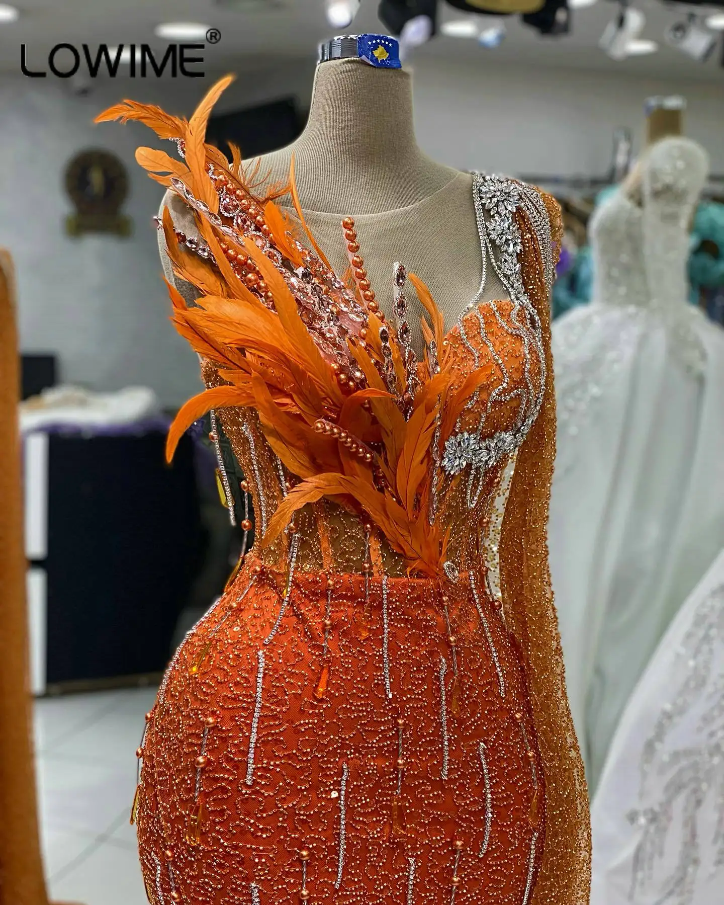 Dubai Orange Sequins Mermaid Evening Dresses with One Shoulder Cape Crystals Stones Feathers Formal Party Gowns Robes De Soirée