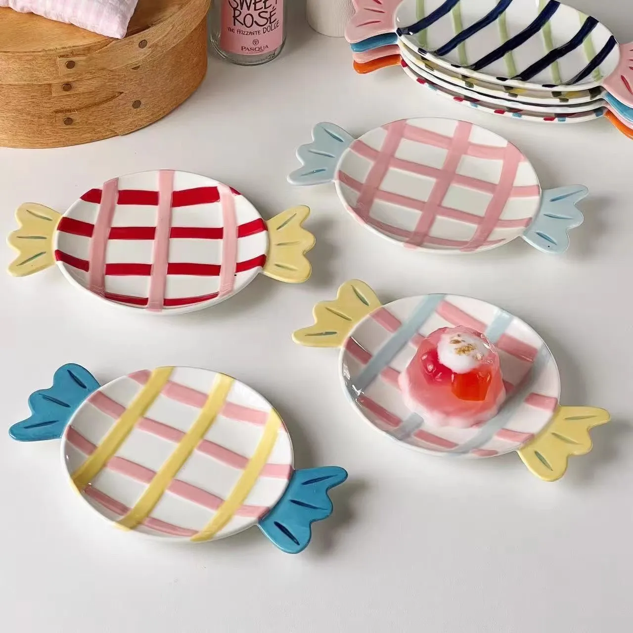 

Ins Style Candy Shaped Plate Dopamine Fruit Dish Colorful Dessert Plate Underglaze Snack Plate Gift for Girls