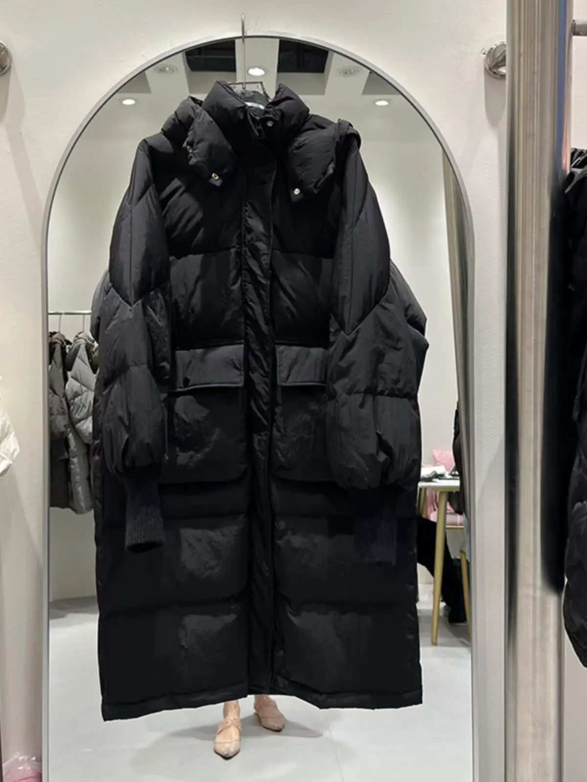 Winter New Women's Down Jacket Commuting Hooded Oversized Windproof Knitted Down Jacket