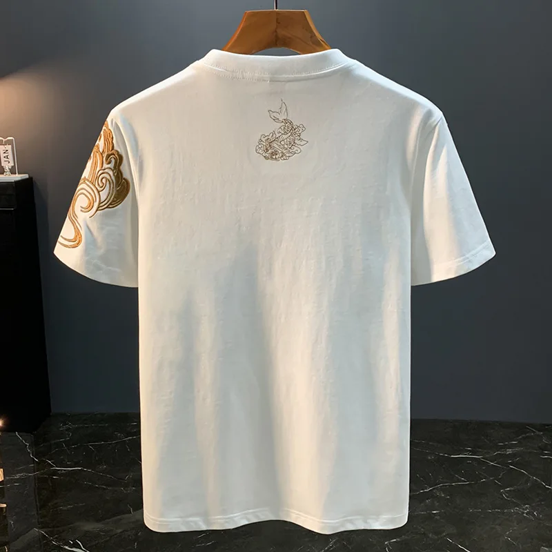 Ethnic style Koi embroidery short sleeved T-shirt for men's summer 2025 new Chinese style trendy