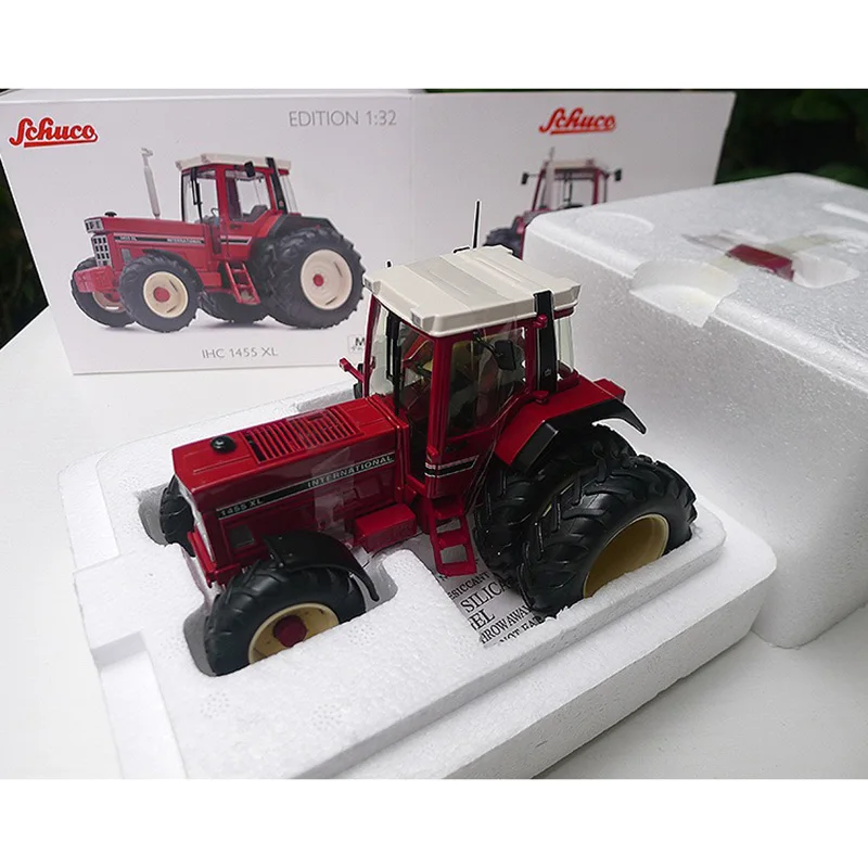 Diecast 1:32 Scale 1455 XL 6-wheel Alloy Tractor Model Collection Souvenir Display Ornaments Vehicle Toy