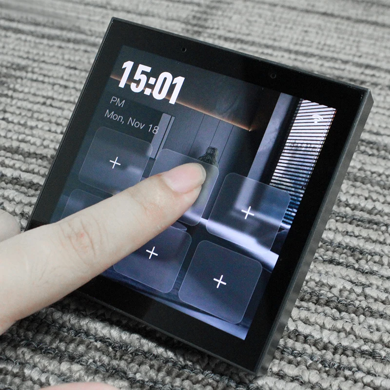 BCC-2501-AC-M New Tuya Touch Screen Zigbee Gateway APP Remote Scene Control Built-In Thermostat Plastic Central ODM