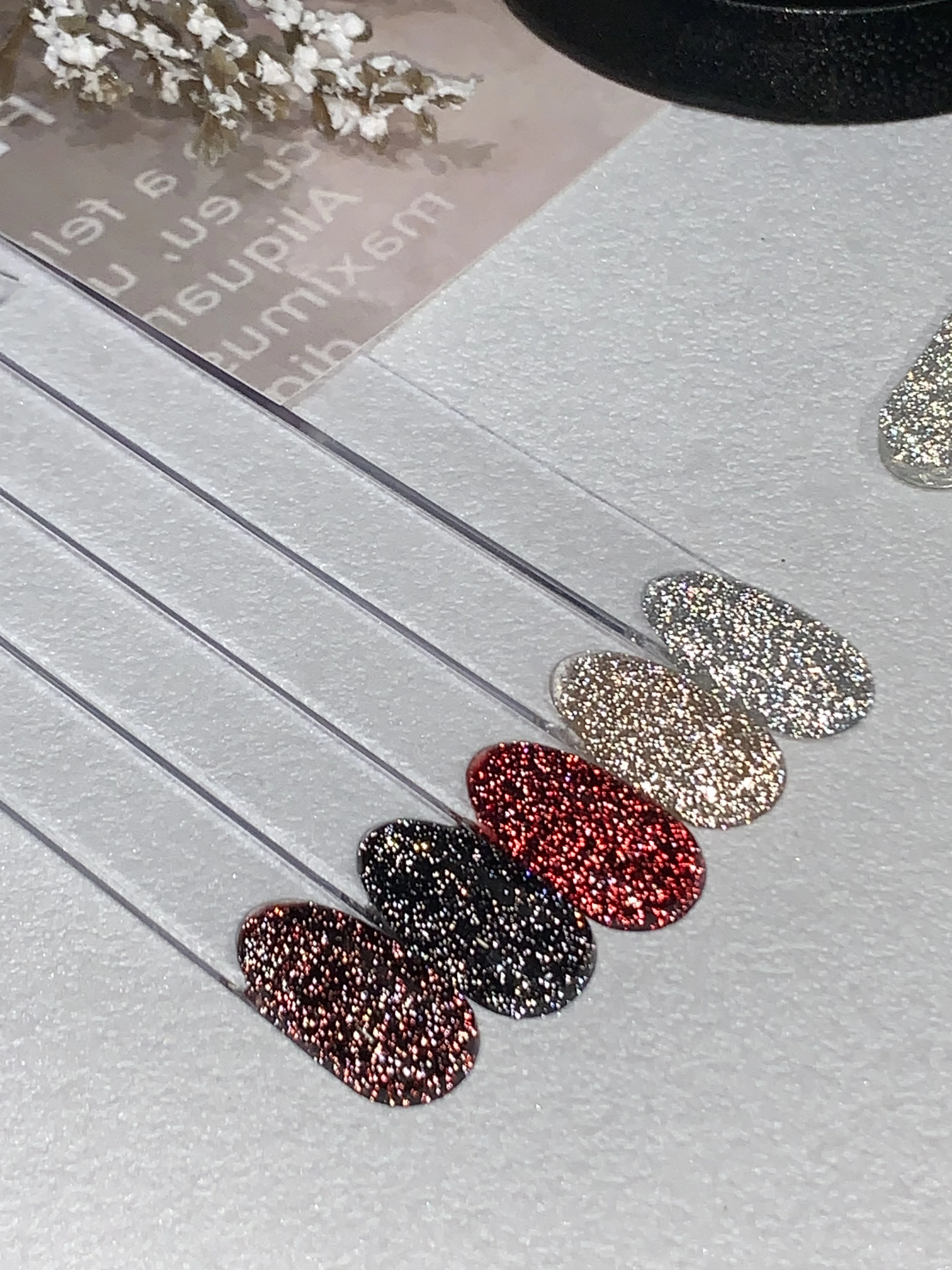 15 ml gekleurde strass gellak, rood, zilver, kaki UV-gellak, doe-het-zelf nail art, charmant en geschikt voor Franse manicures