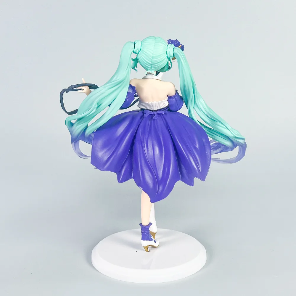 20 CM 2025 Neue Anime Hatsune Miku Kleiner teufel waschbären Kawaii Action Figure PVC Puppe Modell Spielzeug ornament Desktop Dekoration geschenke