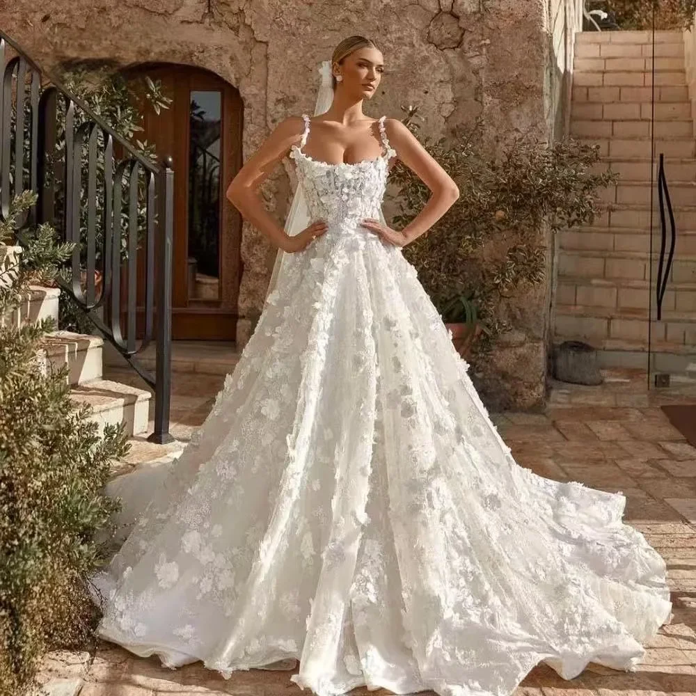 Customized Luxury 3D Flowers A-Line Glamorous Wedding Dresses Boat Neck Vestido De Novia Elegant Lace Appliques Bridal Gowns