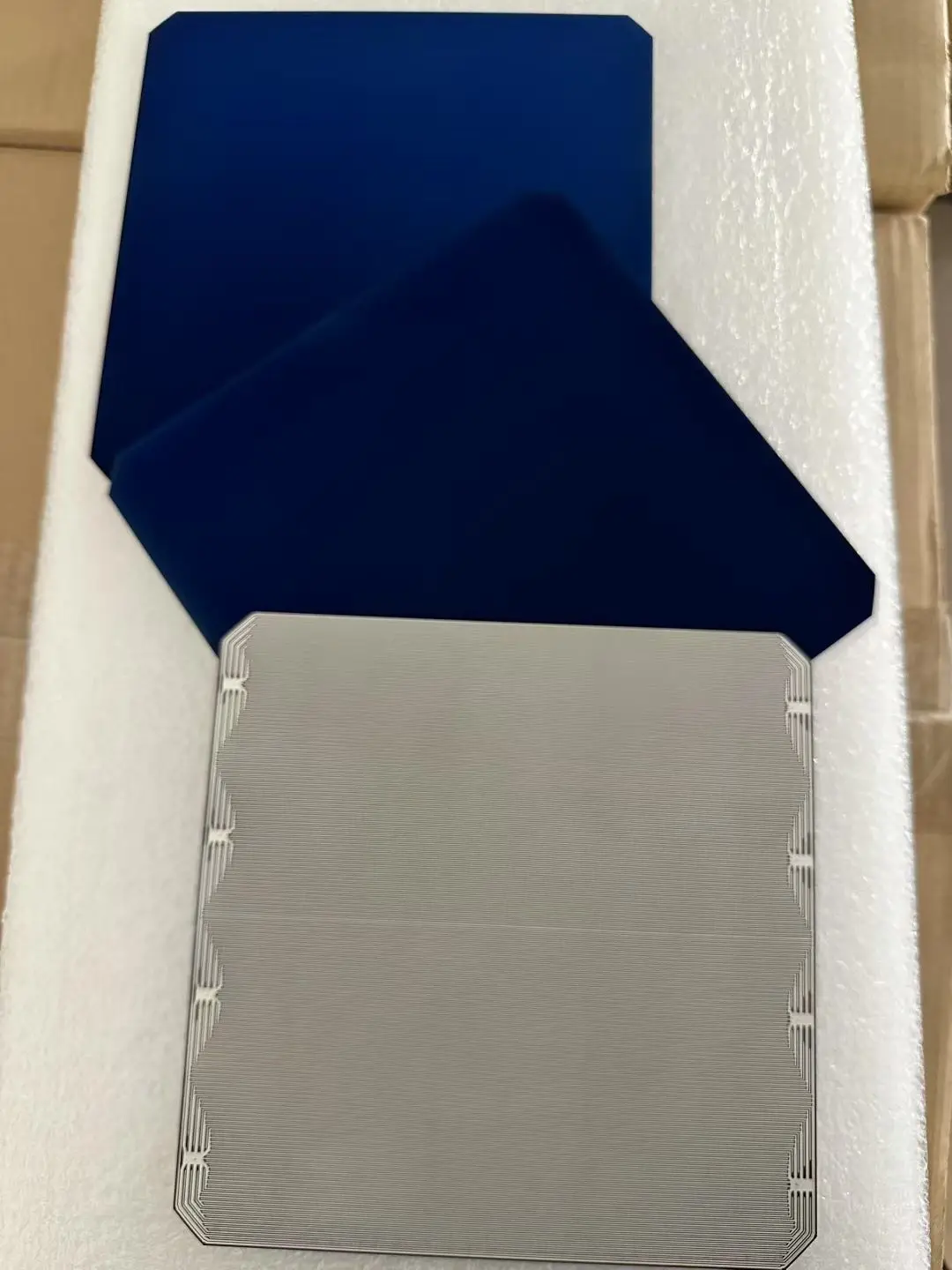 20pcs x Sunpower Solar Cell 21.8% High Efficiency 3.34W 125 x 125 C60 Monocrystalline for Solar Impulse Airplane