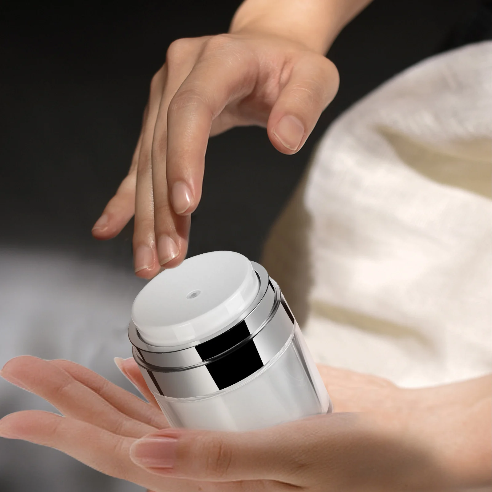 

4 pcs Airless Pump Jars Acrylic Empty Containers Travel Vacuum Bottles Cream Lids Body Lotion Storage Moisturizer