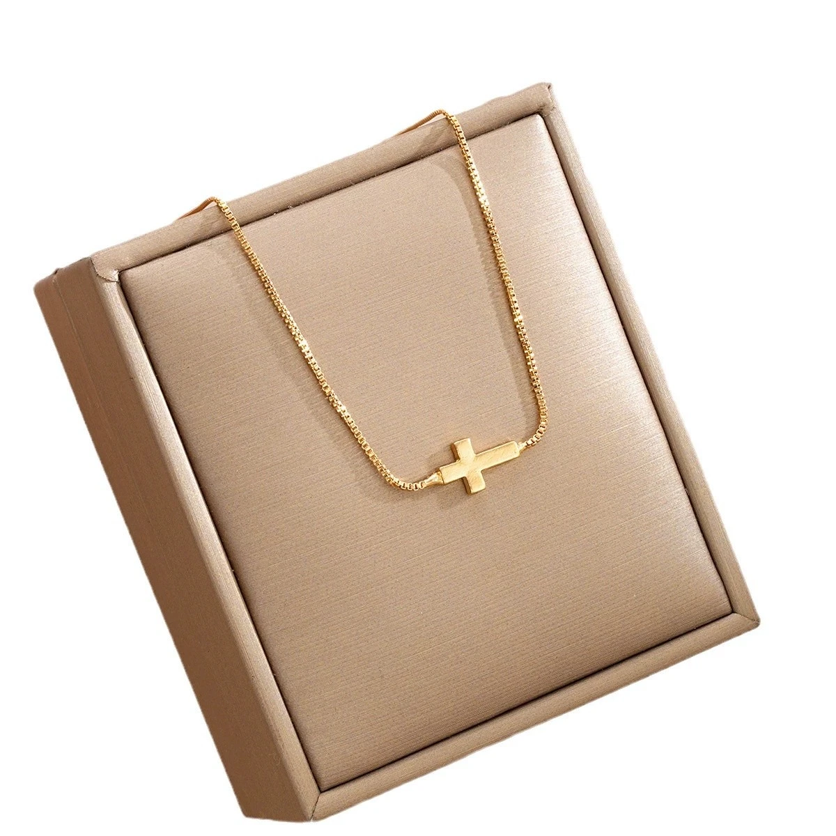 Halskette mit Kreuzanhänger aus Edelstahl für Damen, modisch, niedlich, goldfarbene Kette, religiöser Schmuck im minimalistischen Stil. – Detail 6