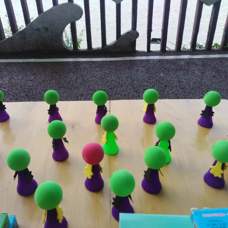 5 قطع/لعبة ترتد التركيز ذات الألوان العشوائية: يتحكم في الضغط الدقيق في ارتفاع القفز، وتطوير التنسيق بين اليد والعين