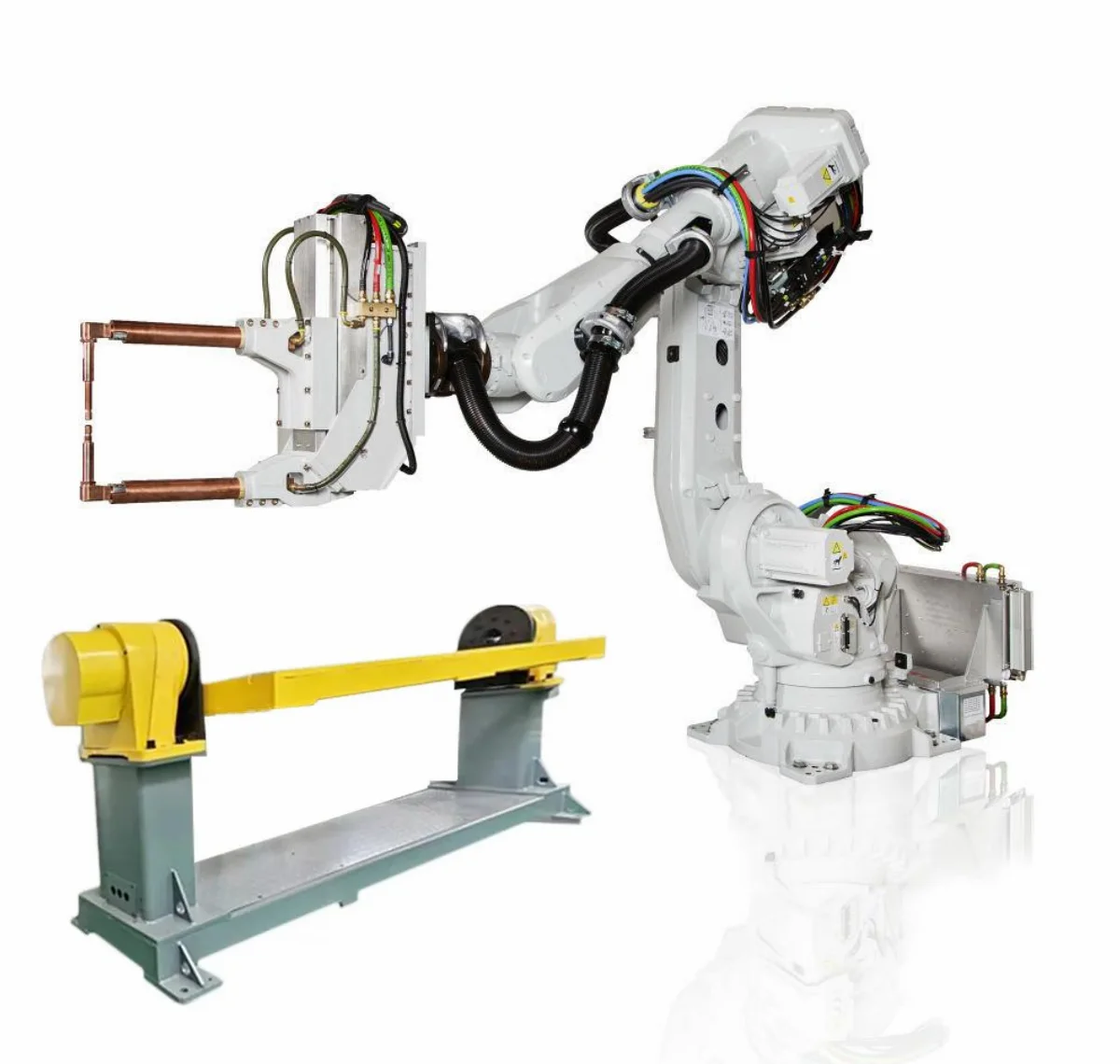 Heavy-Duty 6-Axis Spot Welding Robot Arm, Compatible with Linear Track Rail Systems for Extended Work Area