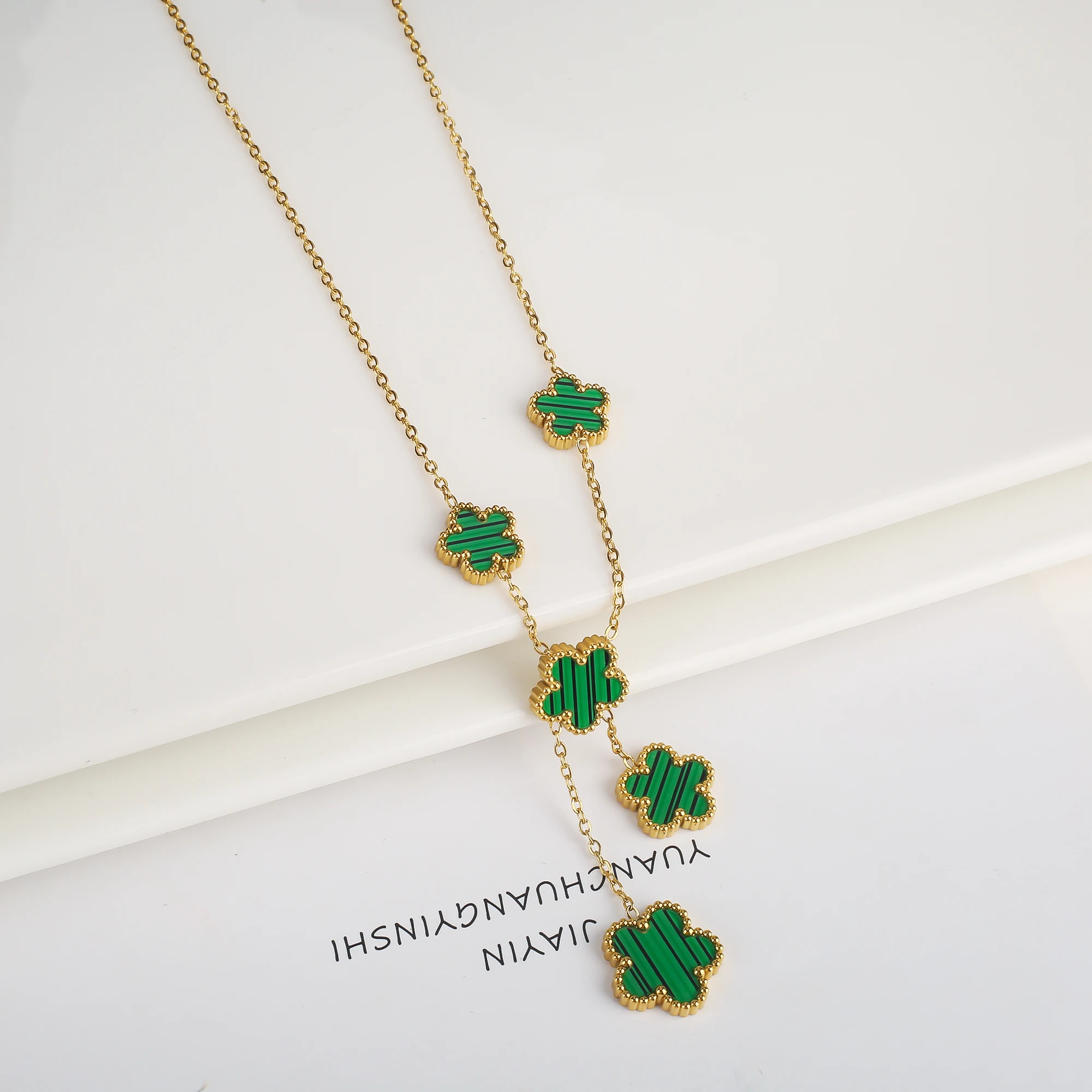 Hot Stainless Steel 18k Gold-Plated Five-Leaf Flower Necklace Ladies Anti-Allergy Brand Clover Necklace Birthday Gift Wholesale