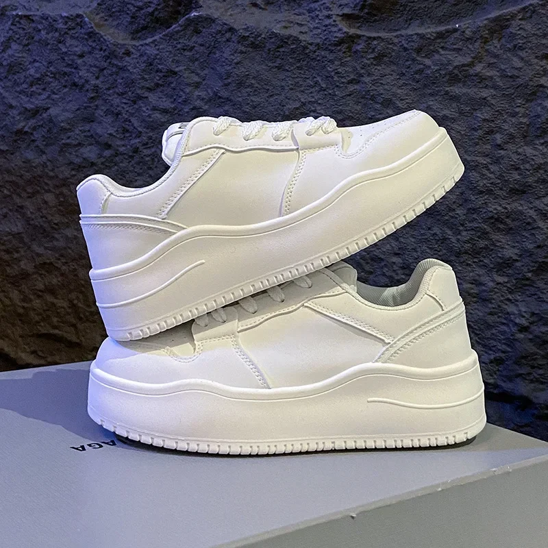 

Women Sports Shoes Thick Sole Leather Platform Sneakers Chunky Slip On Lace-up 2025 Fashion Casual Outdoors Flat Sneakers