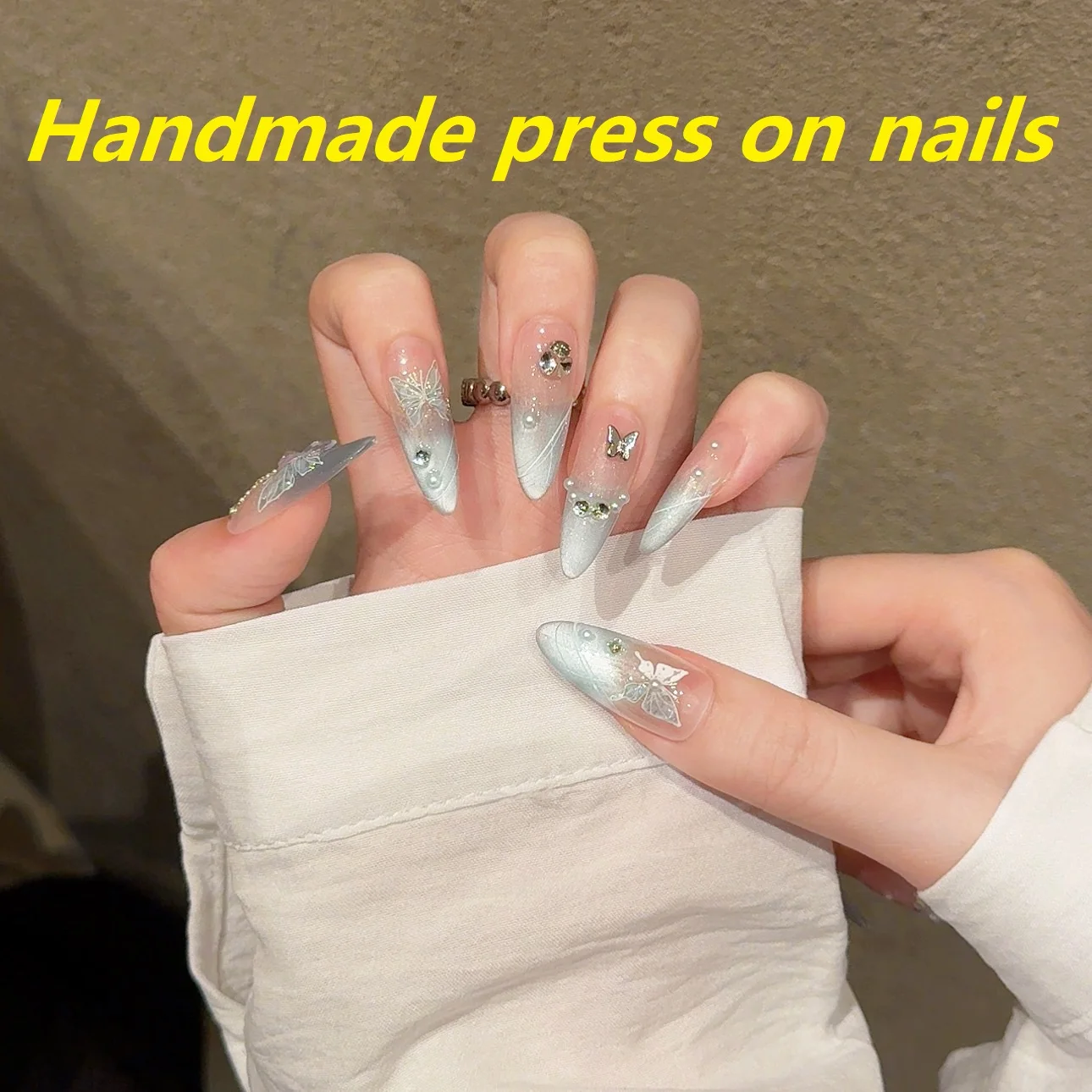 

Handmade Press on Nails Long Almond Gradient Cat's Eye Handmade Press On Nails With Butterfiy Designs Gentle Wearable Manicure