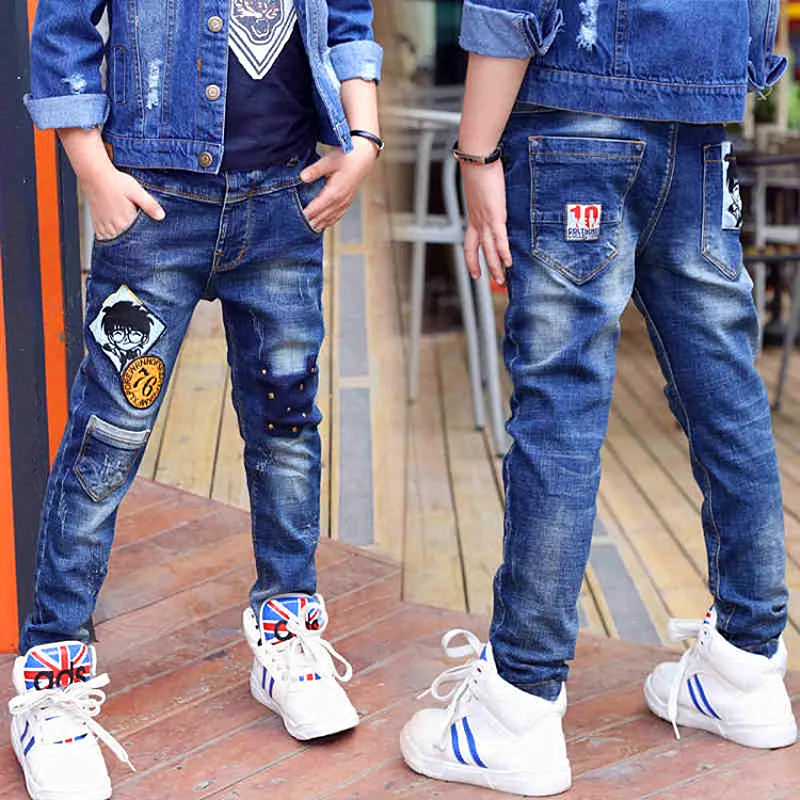 Kinder-Jungen-Jeans Baby Slim Fit Denim-Hosen Kinderkleidung Jungen Freizeitkleidung Unterteil Frühling Herbst Mode-Hosen 4-12 Jahre