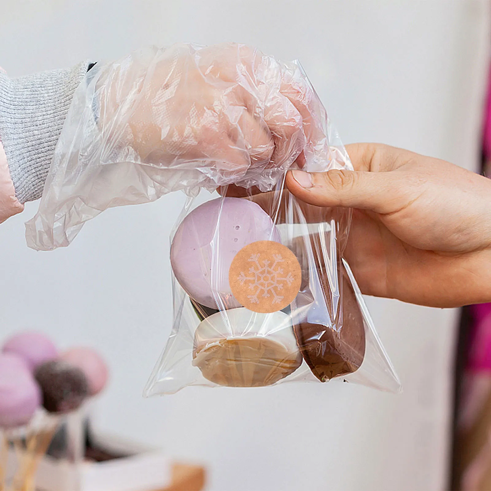 

Xmas Snowflake Stickers 3 Rolls Self-Adhesive Decals for Gift Wrapping Sealing Envelopes and Craft Decorations