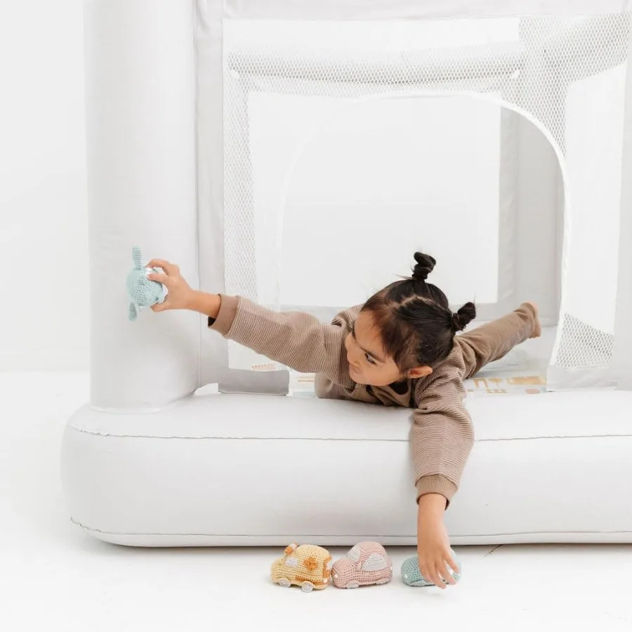 ミニシティインフレータブルバウンスハウス、屋内遊び用ジャンプハウス、幼児・子供向け（3～6歳）用バウンシーキャッスル、簡単設置＆収納