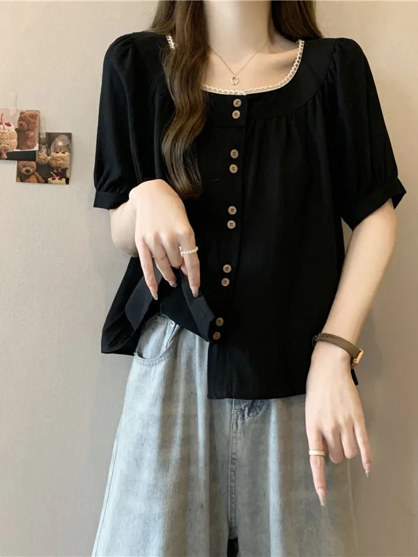 

Женская летняя блузка больших размеров из шифона, свободного кроя, скрывающая живот, универсальная, модная, в нежном стиле, с пуговицами, в стиле принцессы