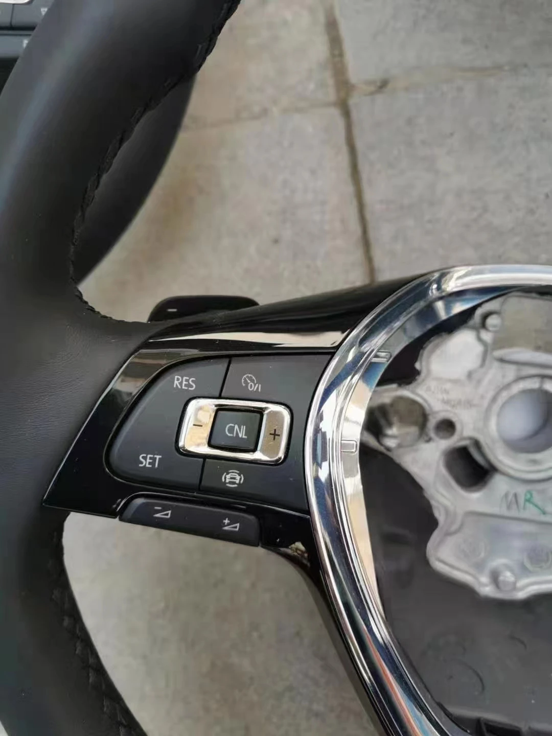 Multifunctional Steering Wheel MFSW Paddle Shift for Golf 7 MK7 5G0 951 528A/ 5G0 951 527A