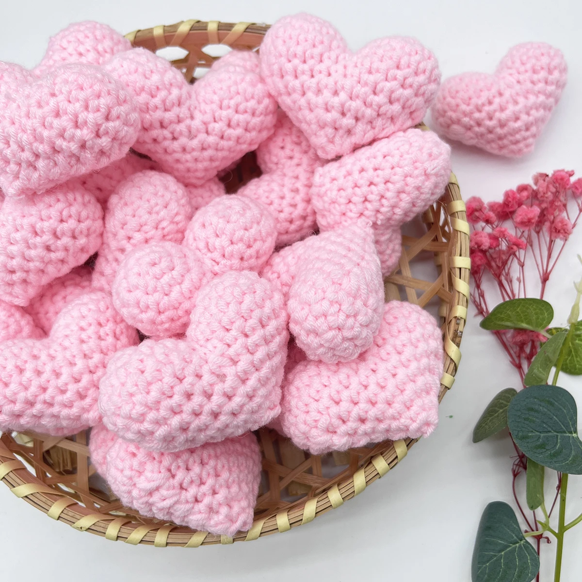 Pink Red knitted Heart for Valentine's Birthday party, Crochet Heart Decor Charm, handmade diy craft for scarf Mother‘s Day Gift
