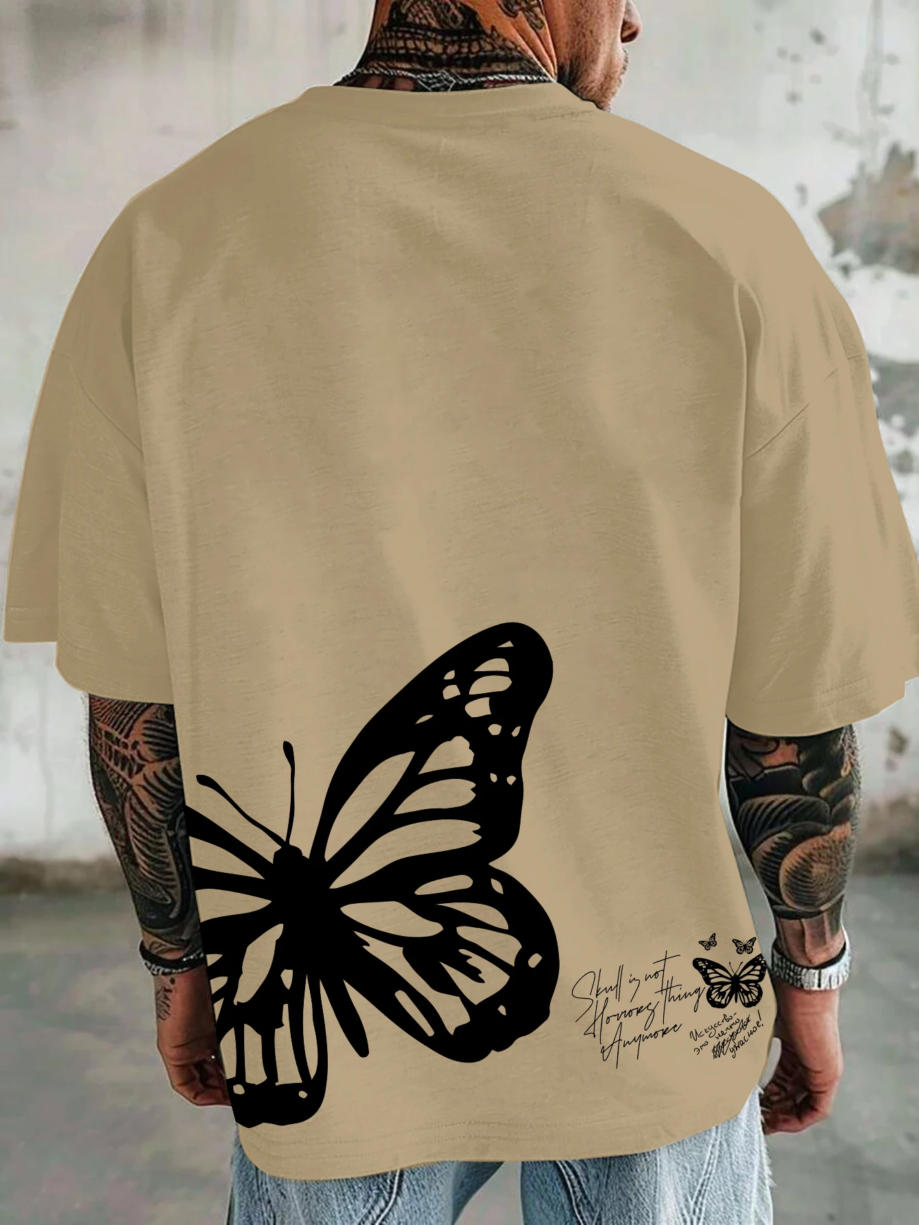 Men Pink Oversized T-Shirt Big Black Butterfly Small Moth Cursive Quote Back Print Minimal Streetwear Summer Tee