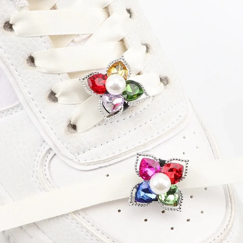 1 Pcs Diamond Flower Shoelace Decoration Clip Shiny Crystal Shoe Buckle Rhinestone Pearl Buckle Shoelace Accessories