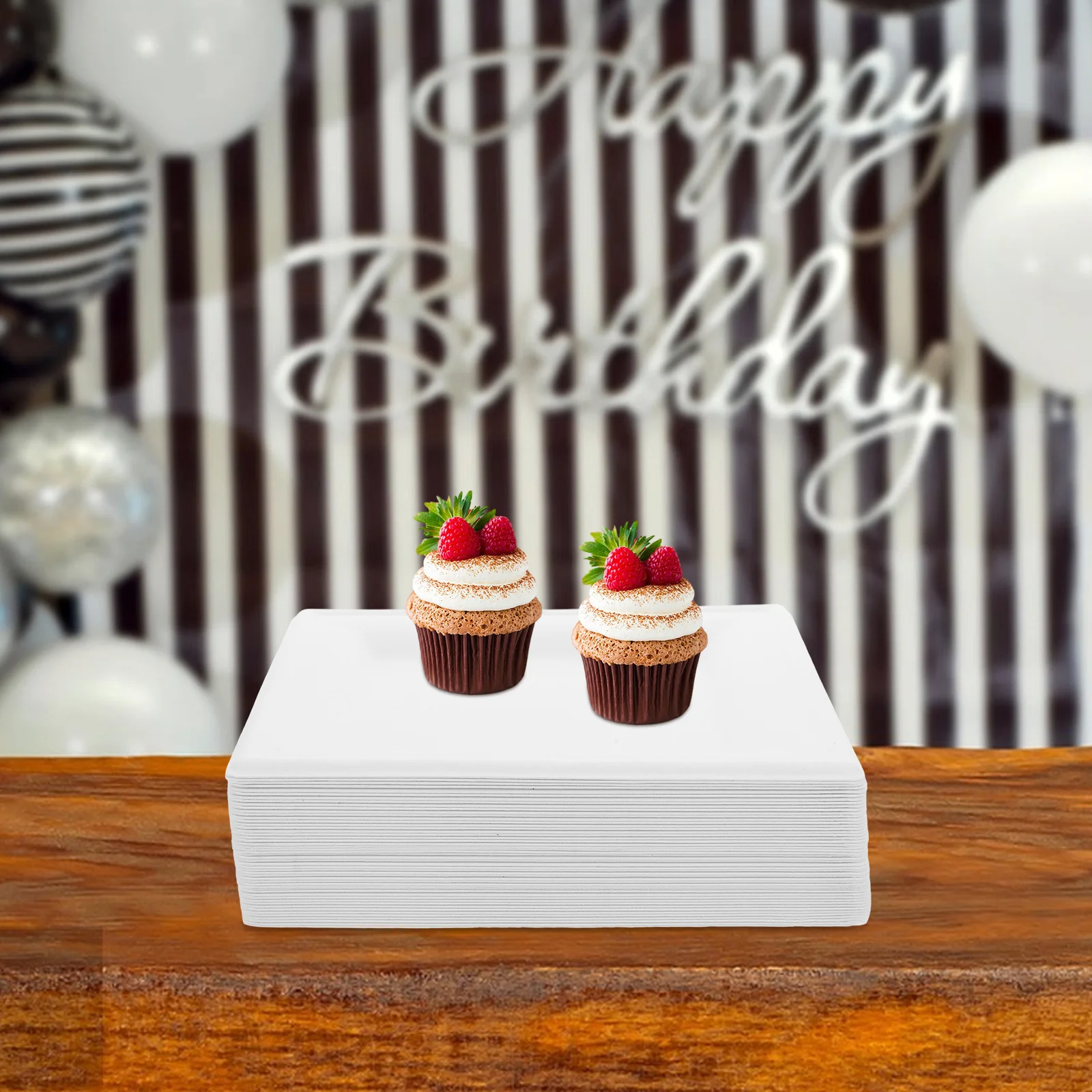 

50Pcs Disposable Paper Plates Elegant Design for Weddings Parties Bbqs Convenient Cleanup Multi-Function Food Plate