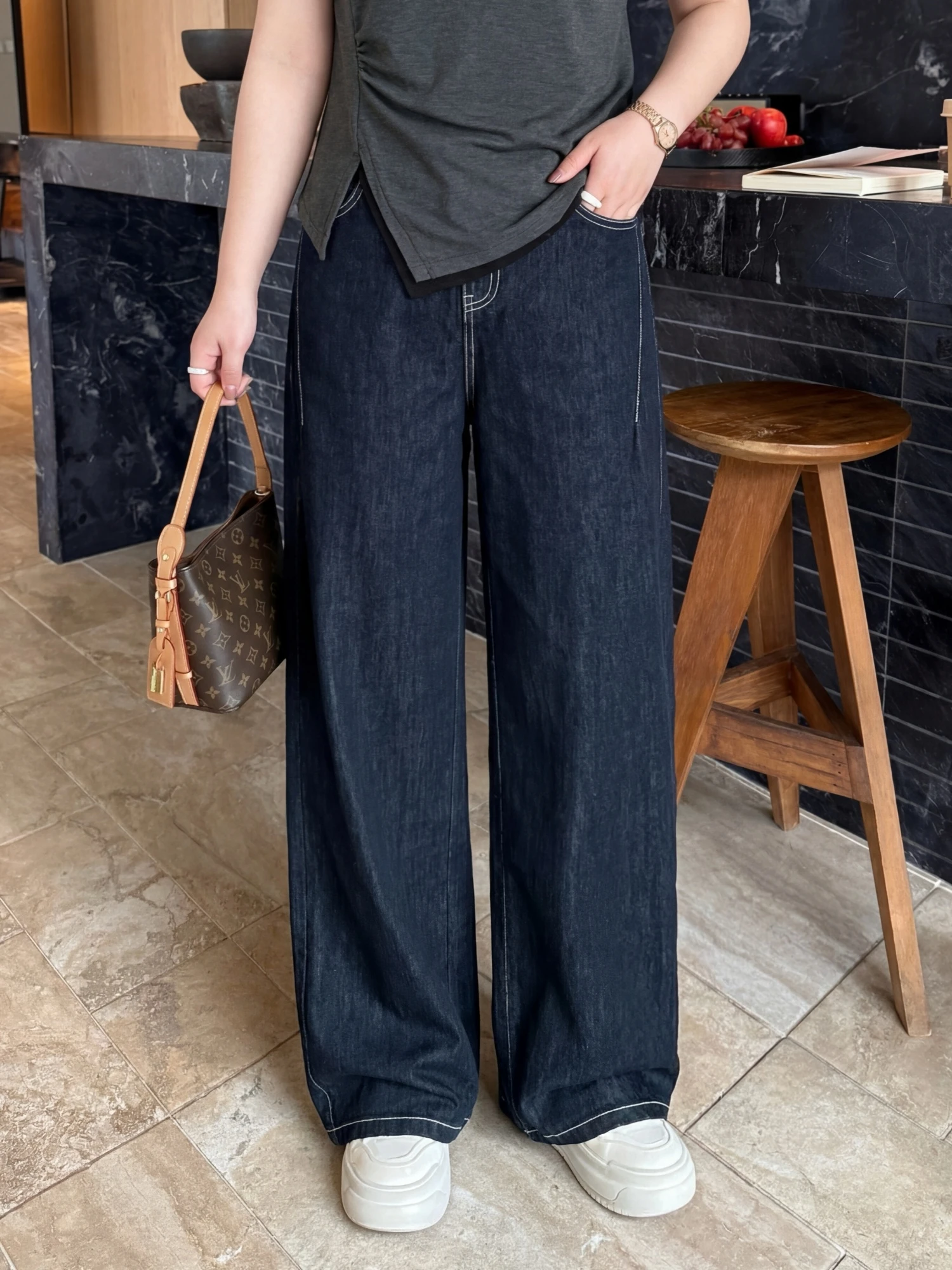 

Свободные джинсы с высокой талией и широкими штанинами, на эластичной резинке, новая весенняя модель, большие размеры, женская одежда, джинсы, прикрывающие бедра