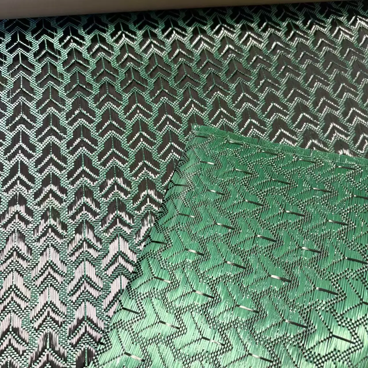 3K 240g Kohlefaser und Green Cola Li Gemischtes Gewebtes Gewebe Vakuum-Führungstasche Carbon DIY Gladiator Kohlefaser-Jacquard-Gewebe – Detail 7