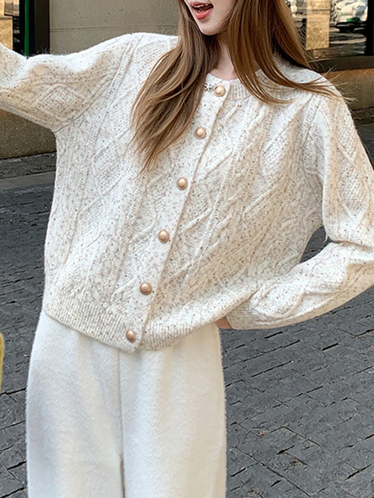 Suéter Feminino Longo de Tricô Moderno Primavera 2026 Solto Simples Base Casual Confortável