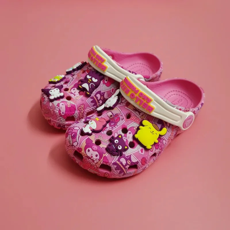 Sanrio Hello kitty Kuromi Pochacco Melodie neue Sommer Mädchen Cartoon Kinder Hausschuhe rutsch feste weiche Sohlen Wrap Toe Sandalen Geschenk