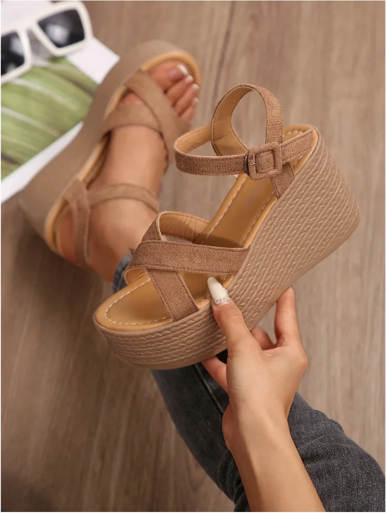

Thick-soled wedge heel sandals for women, new summer style, non-tiring, with a single strap buckle, high-heeled women's sandals