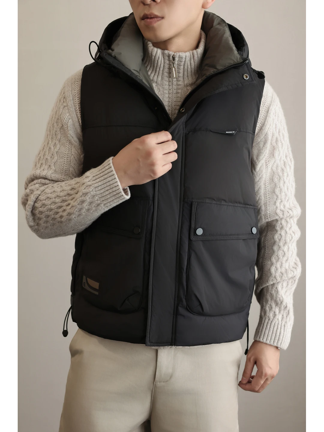 

Модный мужской пуховый жилет с капюшоном, осенне-зимняя повседневная верхняя одежда из полиэстера, молодежный свободный крой, пуховая куртка