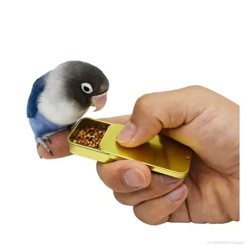 

Bird Feeding Handheld Feeder Mini Feeding Box Multiple Colors Bird Training Food Jar Bird Growth Training Interactive Toy