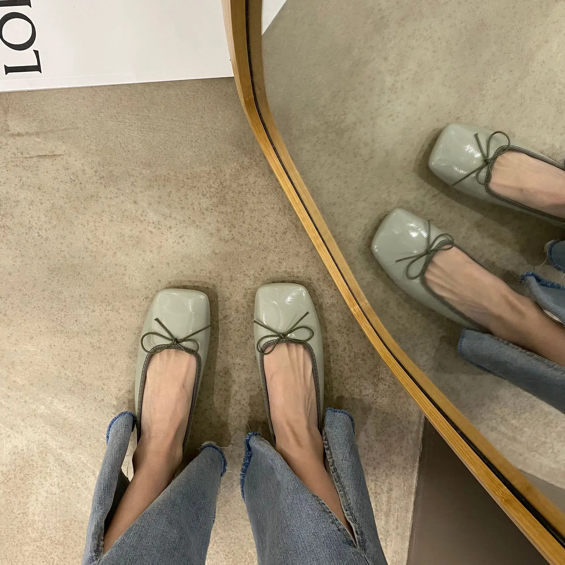 

Bow Single Shoes for Women Spring New Soft Soled Comfortable Flats Shallow Mouth Square Head Solid Color Lightweight Loafers