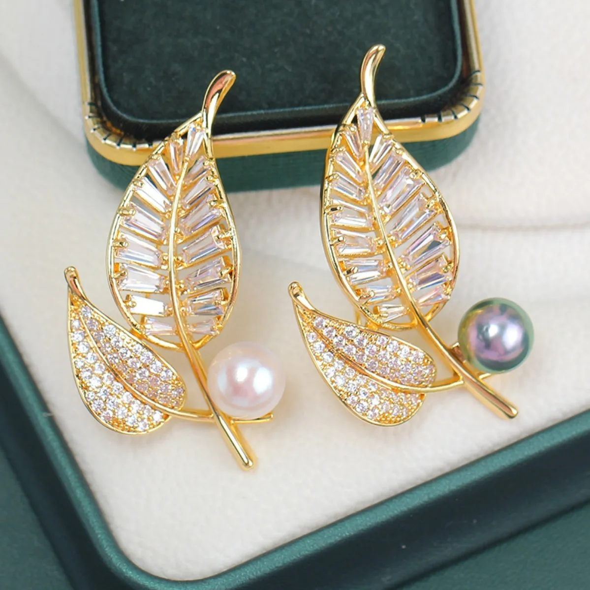Brass Gold Plated Leaf Brooch Blank, Micro Pave Zircon Pin, DIY Setting for Pearl, Jade & Agate for Women