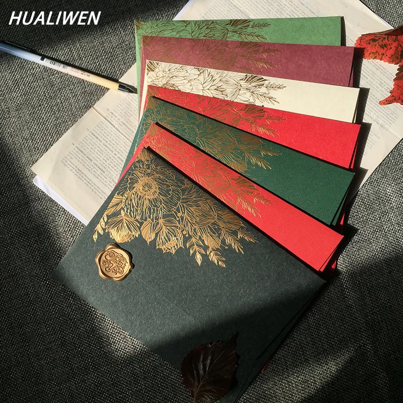 10pcs/lot High Grade Pearl Paper Envelopes Wedding Invitations European Bronzing Pattern Envelope Gift Envelope