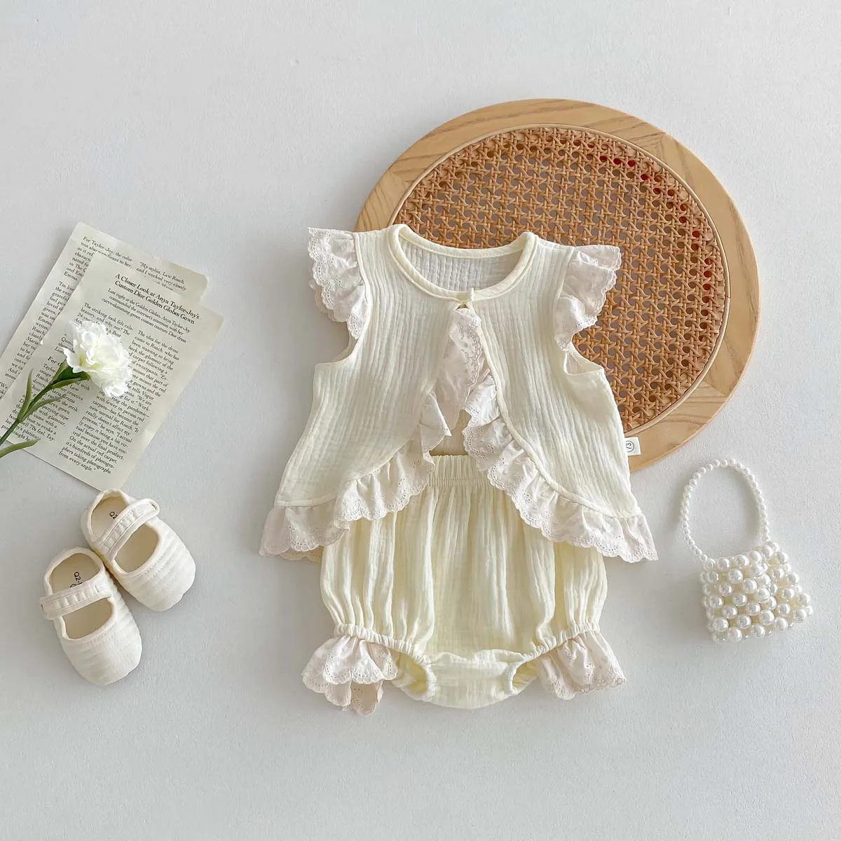 Korea Style Baby Outfit Cotton Crepe Flutter Sleeves Blouses Plain Tops + Shorts Two Piece Sets Baby Clothes 0-3yrs