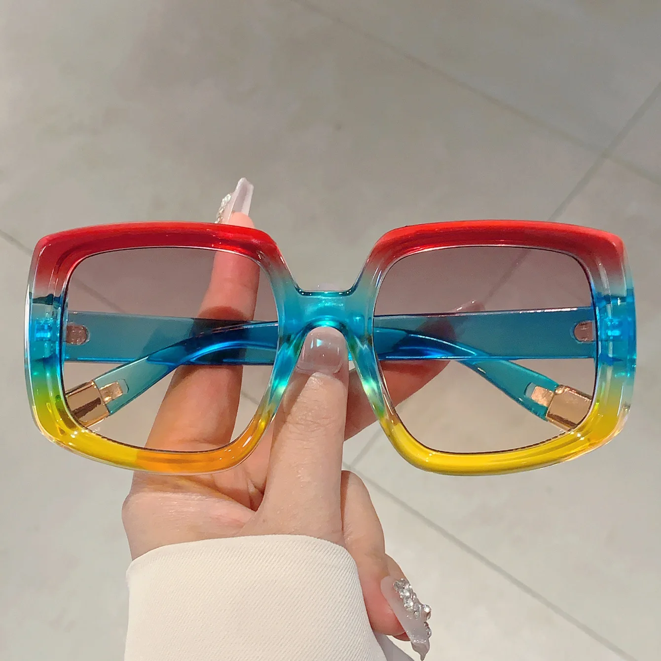 

Vintage Rainbow Square Big Frame Sunglasses Women For Men Luxury Brand Designer Sun Glasses Punk Popular Colorful Eyeglasses