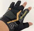 three finger cut