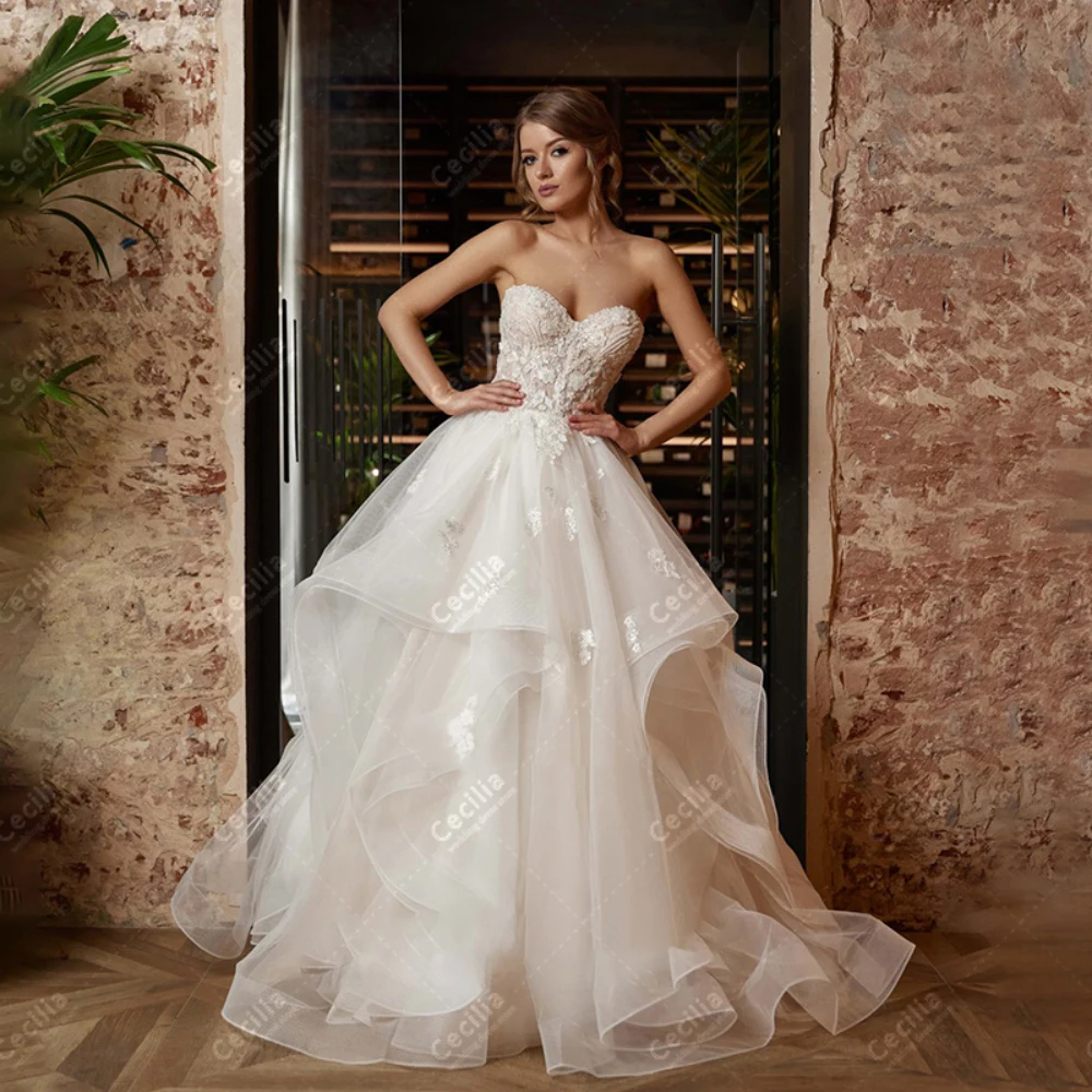 

Exquisite Wedding Dresses A-Line Tulle Tiered Bridal Gowns Lace Appliques Beading Backless Robes Elegant Vestidos De Novia 2024