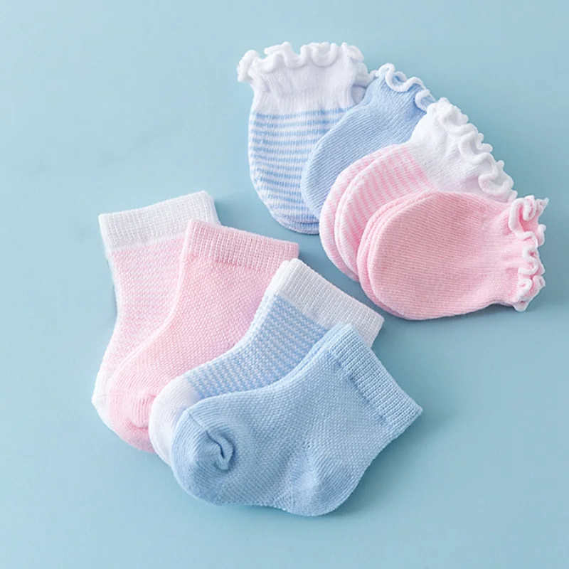 New 0-6 months old baby socks with anti scratch gloves newborn baby socks set