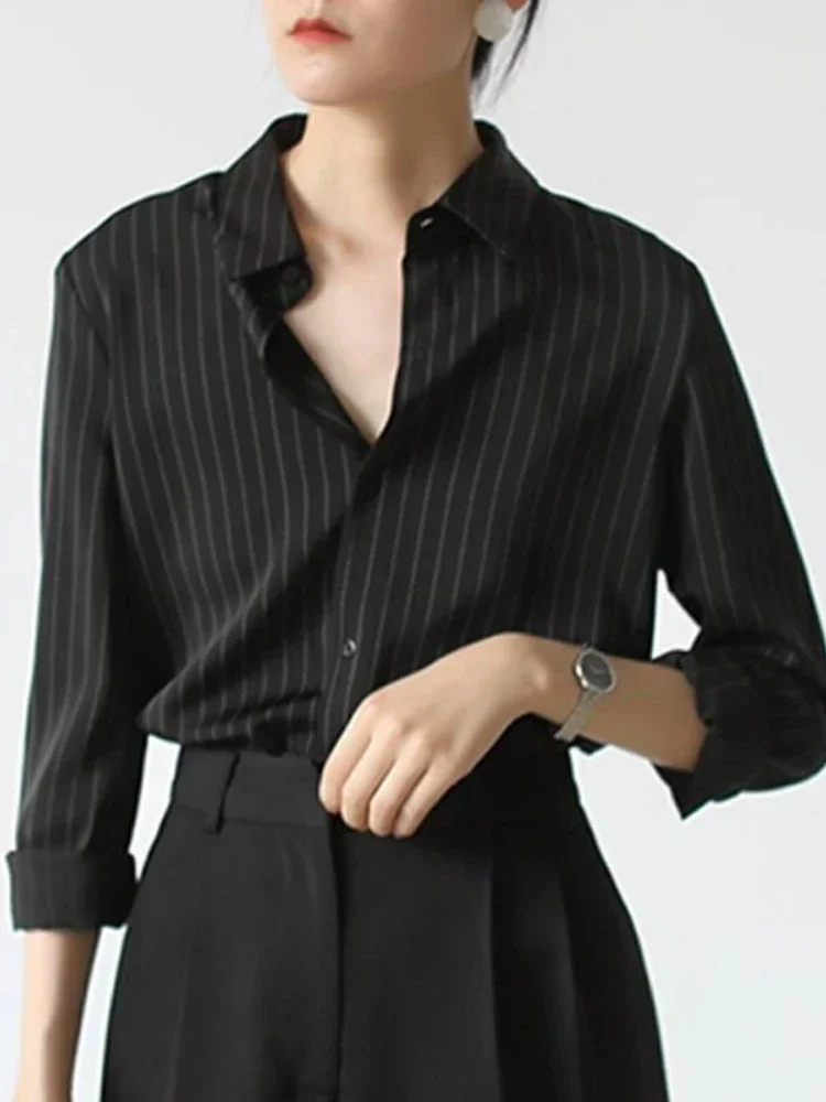 

French Striped Women's Blouse 2025 Spring New Fashion Loose Black Shirts for Women Vertical Elegant Long-sleeved Tops for Women