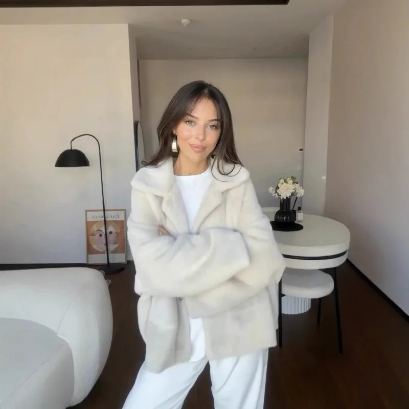 Colletto dentellato Giacche in pelliccia sintetica Giacche pelose blu tinta unita larghe Soffice caldo e spesso Cappotto in peluche di lusso in visone sintetico Top casual eleganti