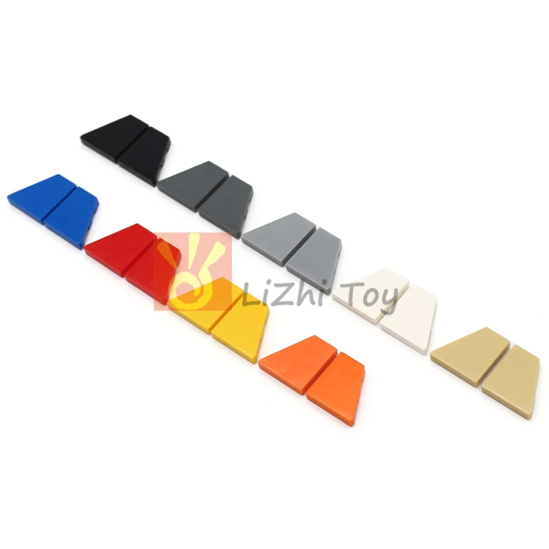 20 Sets Modifizierte 2x2 Keil-Fliesen Links und Rechts MOC Teile 7828 7829 Zubehör für Bausteine Konstruktionsplatten Spielzeug