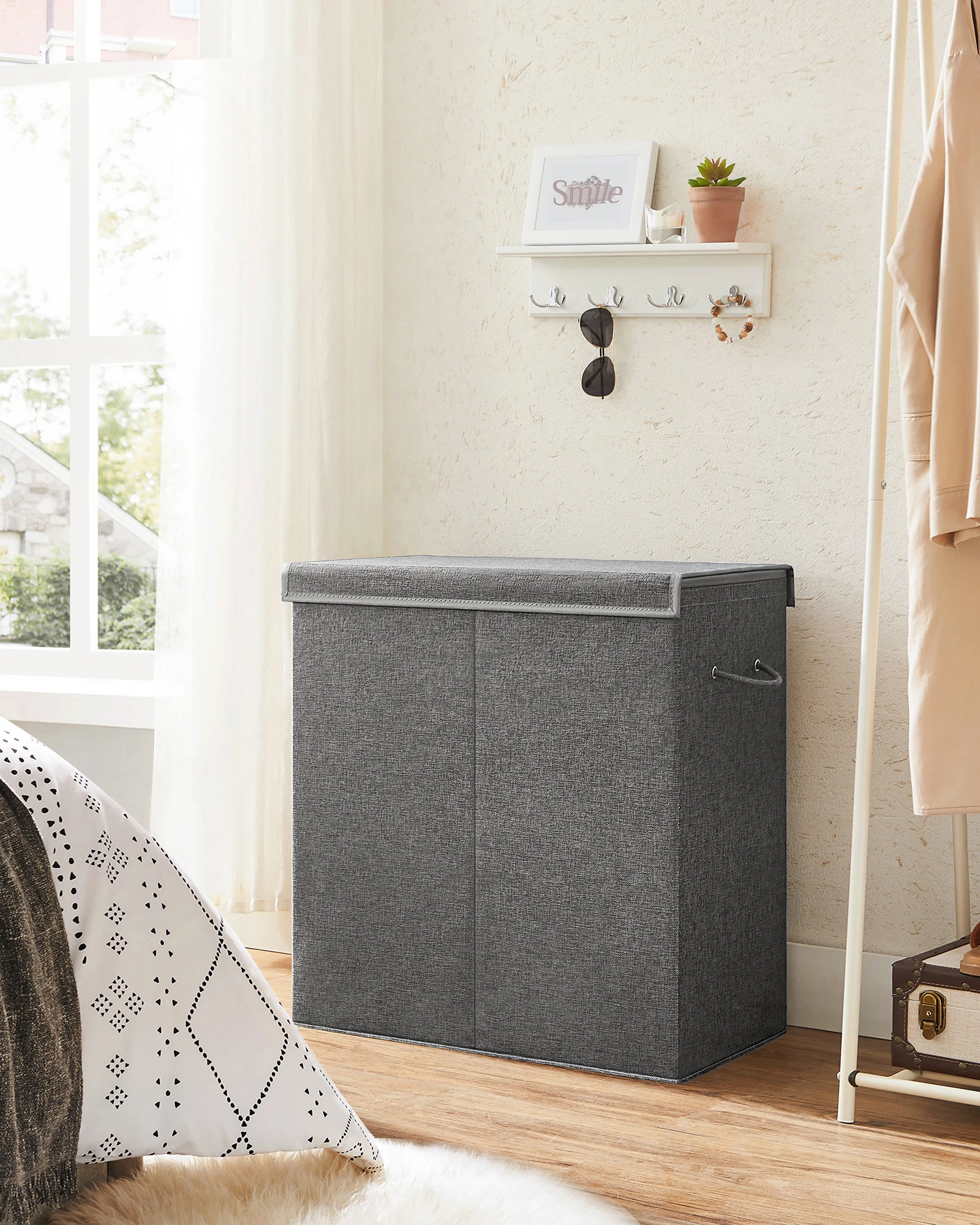 SONGMICS Laundry Basket,2 Compartments, Linen Fabric, Magnetic Lid, Handles and Removable Inner Bag, Foldable