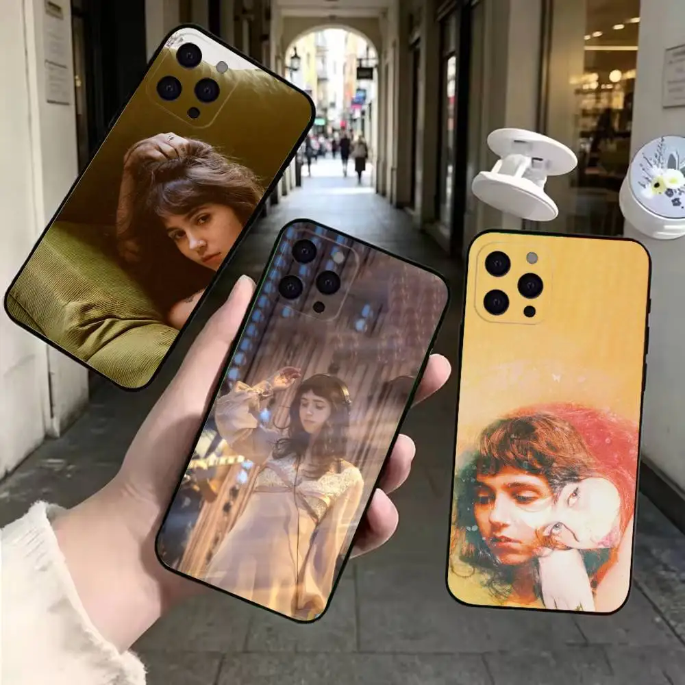 Чехол для телефона Singer Clairo C-Charm Fashion Black Soft, совместимый с iPhone 11, 12, 13, 14, 15, 16, 17 Pro Max Mini Plus Air.